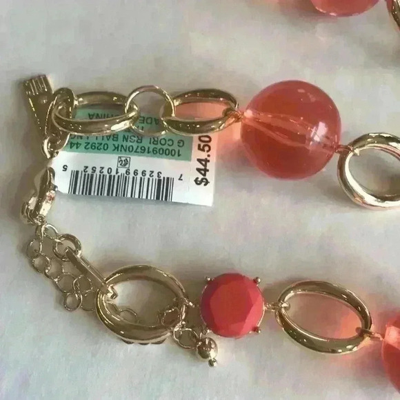 INC new Gold Tone Stone beaded Necklace - Picture 4 of 8